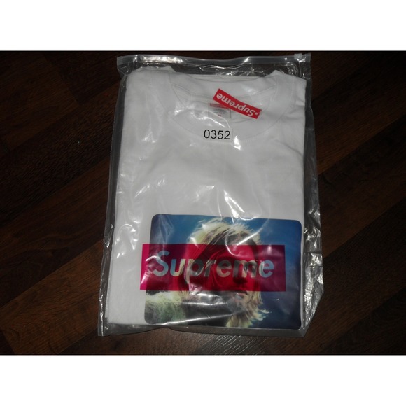 Supreme Kurt Cobain Nirvana T Shirt White Medium Graphic Tee New w/ Gift Bag USA - Picture 3 of 4